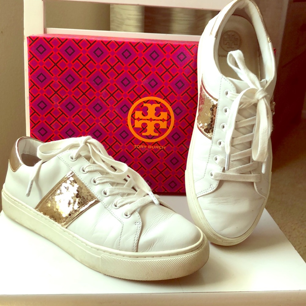 Authentic Tory Burch Carter Lace Up Sneaker